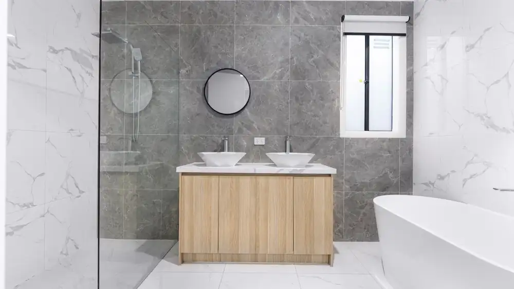 Tarifs d'une salle de bains clé en main : la fourchette expliquée